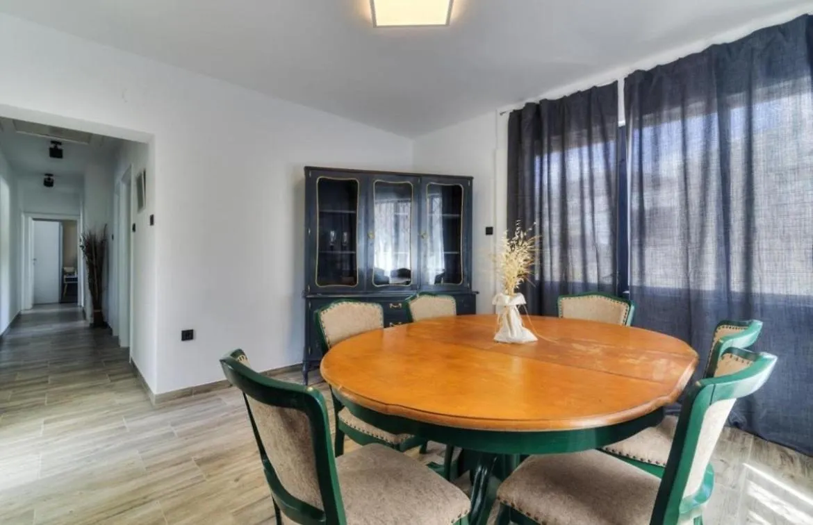 Apartman Mila Novi Vinodolski 0*,